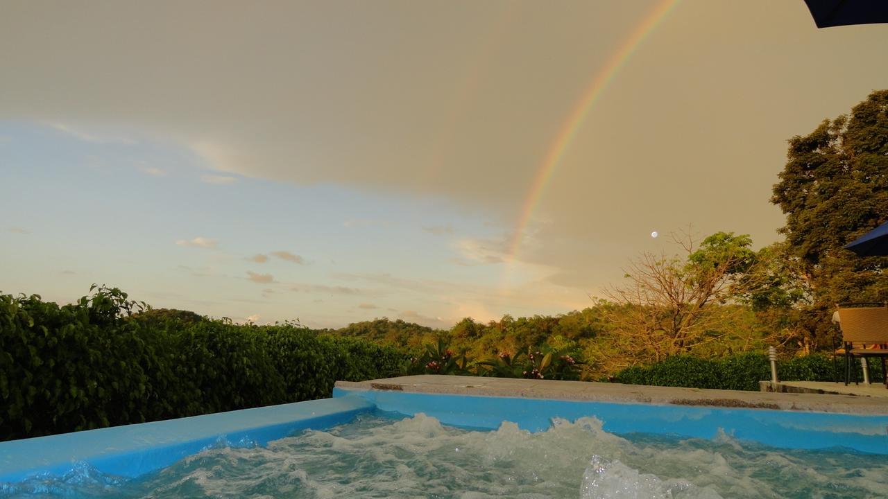 Mantaraya Lodge Puerto López Extérieur photo