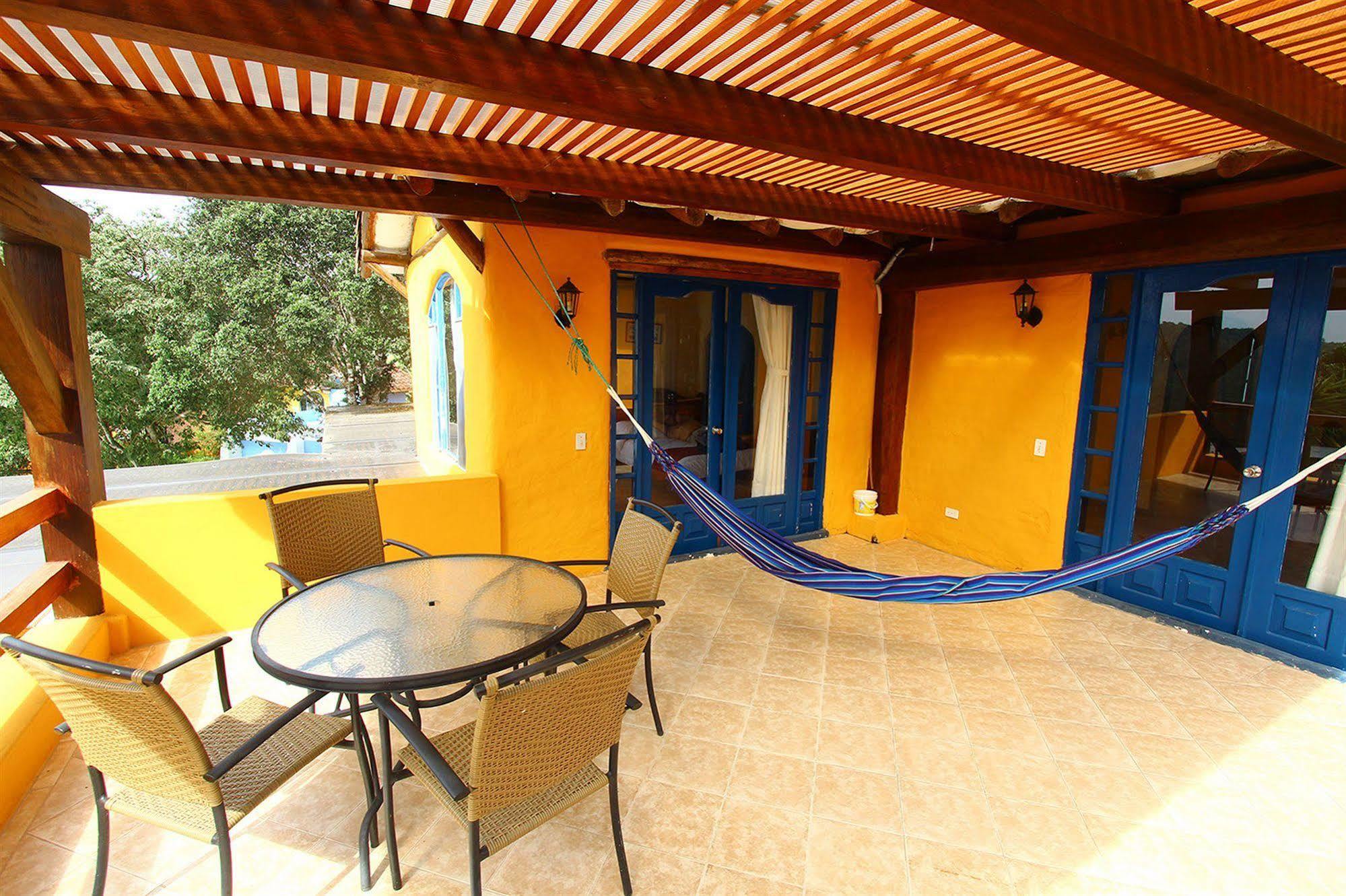 Mantaraya Lodge Puerto López Extérieur photo